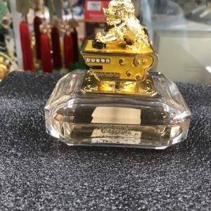 Nước hoa để taplo