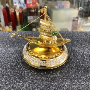 Nước hoa thuyền vàng