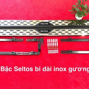 Bậc lên xuống xe Seltos bi dài inox gương