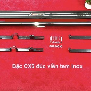 Bậc CX5 đúc viền tem inox